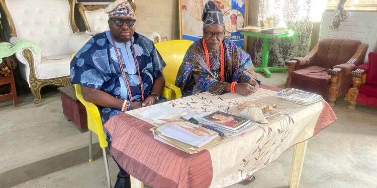 Oba Ololorunda of Olorunda and Traditional Baales In Lagelu West LCDA Laud Chief Benedict Akika’s Sustained Community Impact*