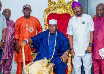 Oyo PTS Chairman and Sole Administrator, Hon. Dr. Salami Dikko Congratulates Oba Olawale Sefiu Oyebola on His Coronation as the Aseyin of Iseyin