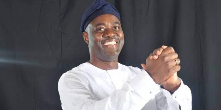 Birthday Celebration: Oyo PDP party secretaries felicitate Gov. Makinde at 56