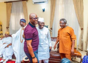 Arapaja Felicitated with Makinde on his 56th birthday, Congratulates Christians on This Year Christmas Celebration