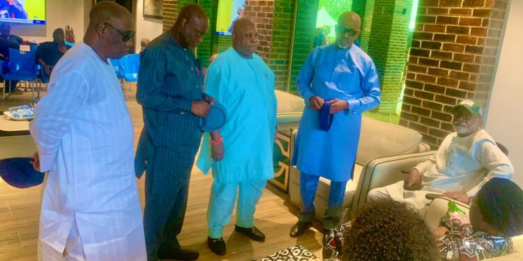 PHOTOS: Southwest Govs pay condolence visit to Akeredolu’s wife