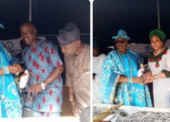 Oluwo of Iwo, Oba Abdurosheed Presents RATTAWU’s Awards to Akeem Olatunji, Hon ‘RAD’ in Ibadan