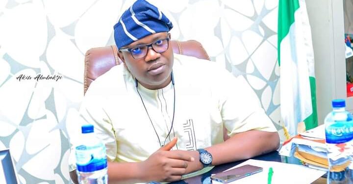Awe & Kieseni Boundary Dispute: Oyo East Council Boss, Arowosaye, Calls for Peace Between Warring Communities