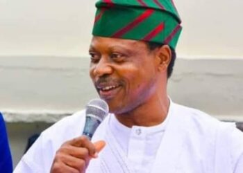 APC  FELICITATES WITH OYO REP. ADEREMI OSENI ON THE NEW YEAR, APPRECIATES HIS STEWARDSHIP AND EXEMPLARY PERFORMANCE TO THE PEOPLE OF IDO LOCAL GOVERNMENT