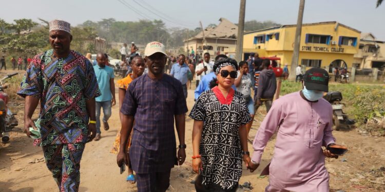 Akeem Olatunji, ‘RAD’, Kamorudeen Mudashiru Visit Scene Of Ibadan Explosion, Rally Support For Govt, Security Agencies