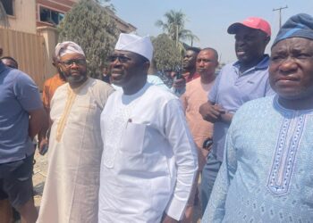 Ibadan explosion: No True Federalism in Nigeria- PDP Dep. Chair, Arapaja … Leads Govt Delegation to Sympathize With Halleluyah, Other Victims*