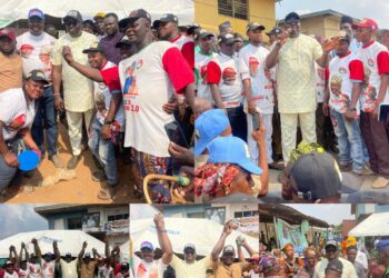 Oyo LG 2024 Election: Akinyele/Lagelu Federal Constituency PDP Campaign Coordinator, Chief Benedict Akika, Ignites Enthusiasm at Akinyele Local Government Party  Meeting*