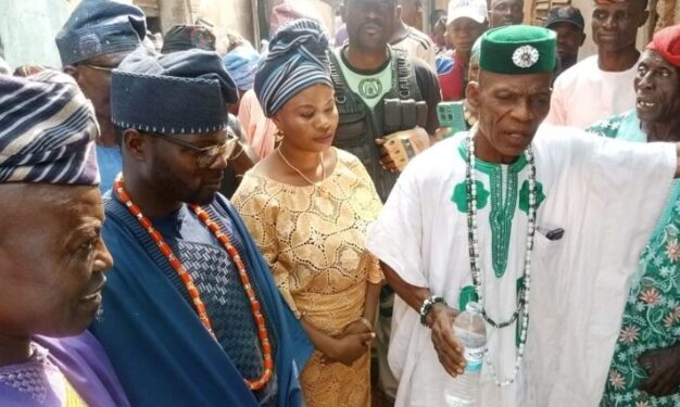 Popular Social Media Influencer, Abiola Oyeyemi, Other Installed as Mogaji In Ibadan