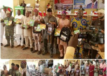 Students Rejoice As Oyo Lawmaker, Agboworin, Distributes Education Materials To In Federal Constituency