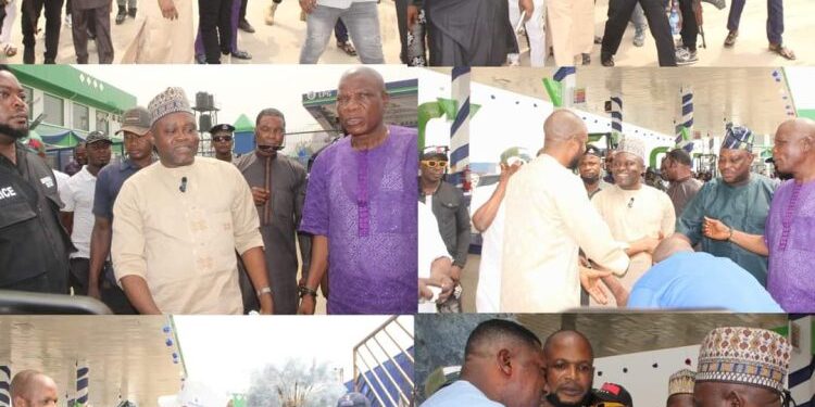 Oyo Pms Chairman Tommy Congratulates CEO Gastab Oil And Gas, Adigun Omogbolahan