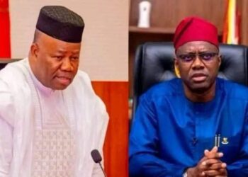 N30BN ALLOWANCE: AKPABIO APOLOGISES TO MAKINDE, OTHER GOVS