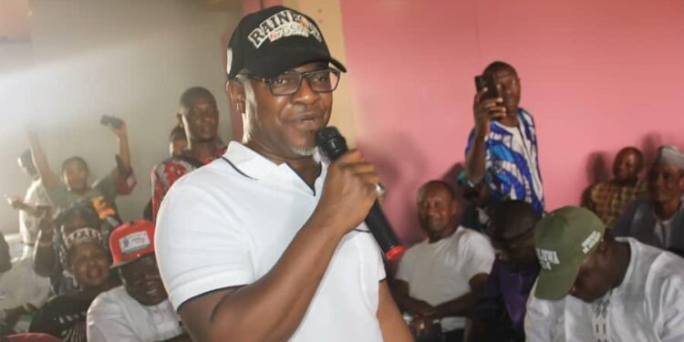 2024 LG Election: Ogunlade Gets Huge Donation As PDP Inaugurates Campaign Council In Ogbomoso North (PHOTOS) .Appoints Toheeb Alade As Director of Digital Media, Others