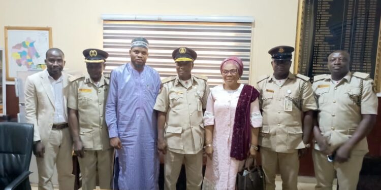 2024 Hajj: Oyo Hajj Chairman, Atere visits NIS for seamless service