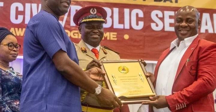 It’s a well Deserved: Mogaji Dr Akin Fagbemi Congratulates Makinde Over ‘Governor Of The Year’ Award