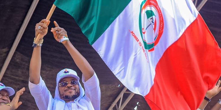 PDP Iseyin Welcomes Hon. Shina Peller; Labels His Defection as a Blow to Empty Opposition in Oke-Ogun