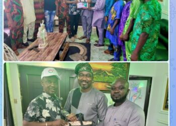 LG Poll : PDP Chairmanship and Councilorship Candidates Pay Courtesy Visit to Hon Ezekiel Temitope Oladimeji OTOPE, Receive Support for Ona-Ara Campaign