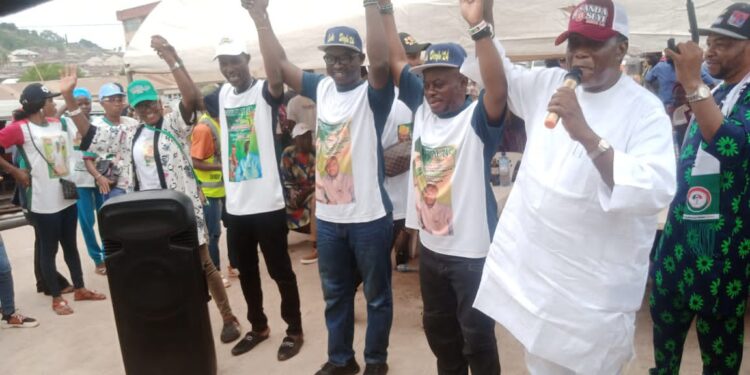 LG Poll: Sanda Has Raised The Bar Of Quality Governance In Egbeda LG, He Deserved To Be Re-elected — Wole Oyelese Charges Voters