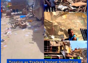 Tension as Traders Protest Demolition of Shops in Lagos Island