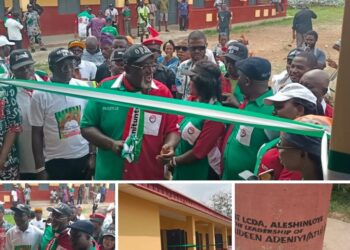 PHOTOS NEWS: Residents, Community Leaders, Teachers and Pupils Hails Honourable Tajudeen Adigun, Atu for Reconstruction of Classroom Blocks In Oke Ayo area , Ibadan South West Local Government