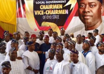 Makinde inaugurates 33 newly elected chairmen, urges them to uphold rule of law