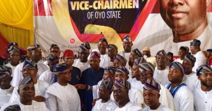 Makinde inaugurates 33 newly elected chairmen, urges them to uphold rule of law