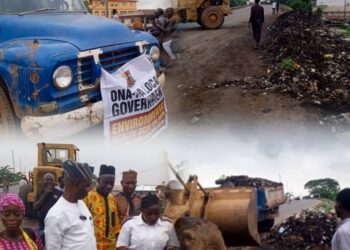 Excitement as Dr. Temitope Kolapo GLORIOUS Clears Long-Awaited Refuse at Olorunsogo Overhead Bridge LG Main Entrance (PHOTOS)   …warn residents and passers-by to stop dumping refuse beside the road