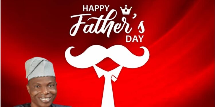 Oyo Commissioner, Olusegun Olayiwola felicitates with Muslim faithfuls*