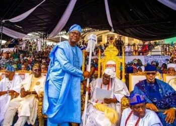 Ibadanland Council Chairmen Fete Oba Olakunlehin On Coronation, Acknowledge Makinde Love For Tradition