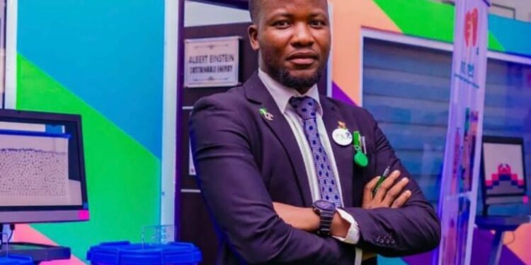 Oyo Speaker, Ogundoyin Celebrates Governor Makinde’s Aide, Abiodun Oluwaseun Laurel at 30