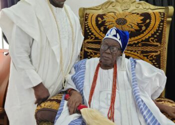 Mogaji Eegunjenmi Celebrates Olubadan on 89th birthday, coronation