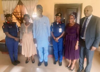 New Commander of NSCDC Ibadan Southwest Pays Courtesy Visit to Local Government Chairman