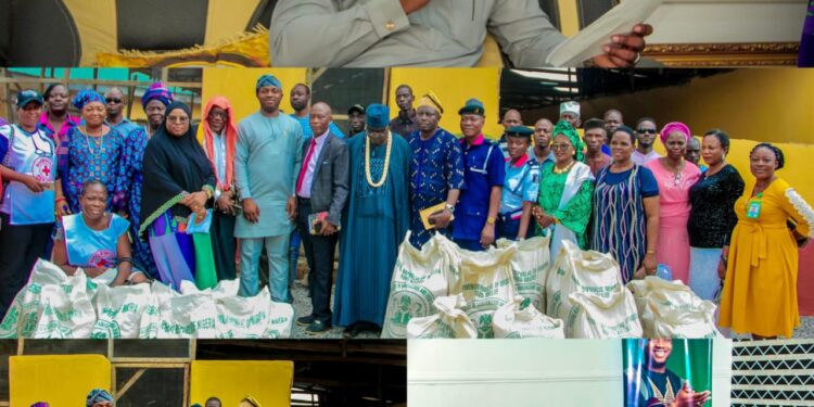 FG Grains Palliative: Ibadan North Council Chairman Olufade Constitutes Committee, Urges Transparency in Distribution(PHOTOS)
