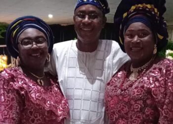 BIRTHDAY: Ex Commissioner, OYSROMA Member, Alhaja Kafilat Omolabake Olayiwola  Felicitates State Women Leader Wulemot,  Ex Oyo Rep Yemi Taiwo