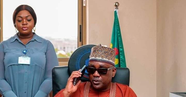 House Of Reps seeks 10-Year prison sentence, N5million fine for Nigerians who refuse to recite national anthem