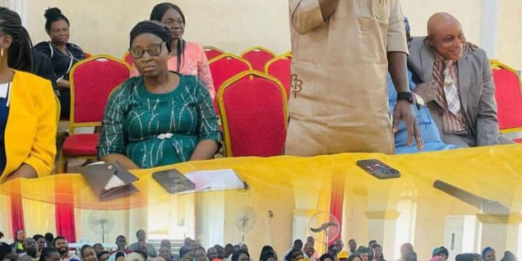 NULGE Monthly Prayer Holds in Ibadan South West Local Government …..as chairman, Honourable Kehinde Akande Prays for Sound Sustainable Development in the Council.