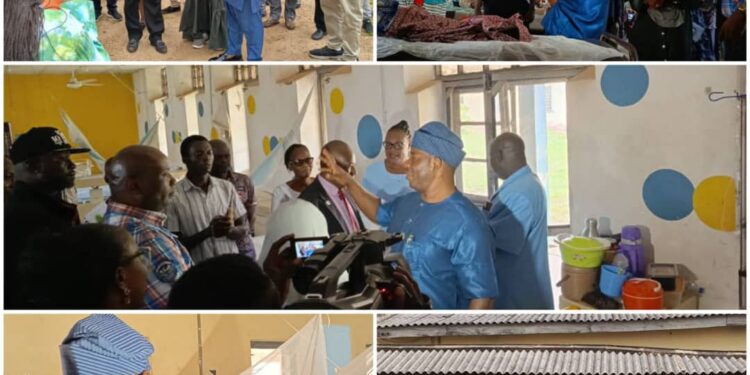 Dr Fagbemi visited General Hospital at Oyo,Ilora and Fiditi charges staffs to work hard for the success of sustainable health care delivery for the people of Oyo state.