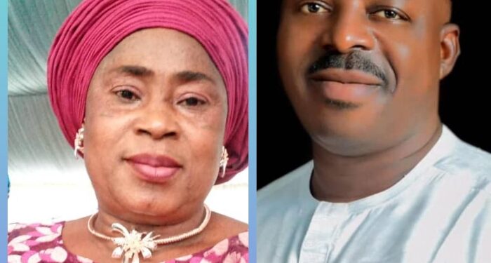 Birthday: Oyo Pdp Women Leader Alhaja Wunmi Omobayonle Ibitoye Celebrate Akinyele LG Chairman Akinwole Akinleye on his Birthday