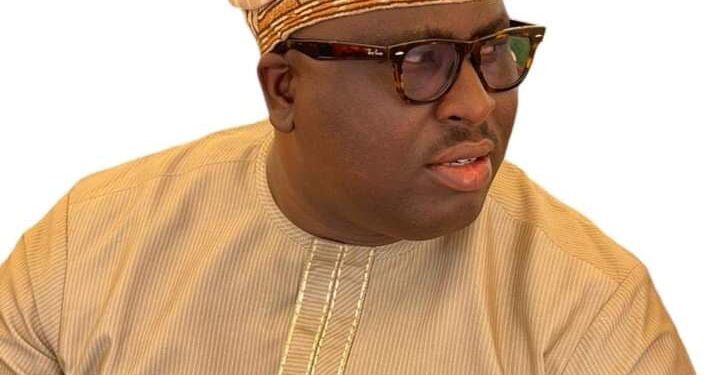 CHIEF AKIKA MAKES TRIUMPHANT APPEARANCE, EXPRESSES GRATITUDE TO DISTINGUISHED PERSONALITIES