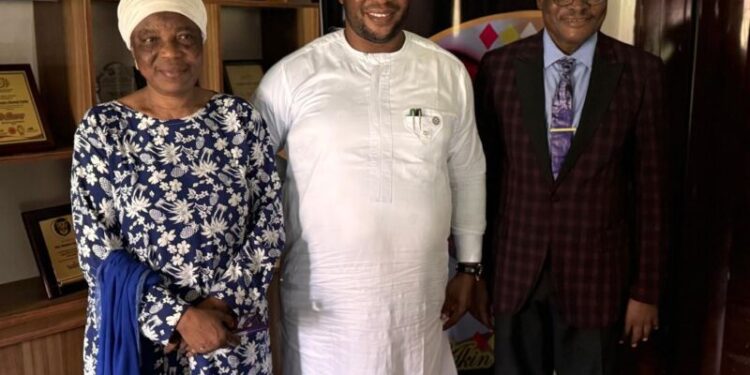 NASCAP Visits Dr Fagbemi as NASCAP, OYSHMB Join Forces to End Mother-to-Child HIV Transmission ..Partners to Ensure Ownership, Sustainability of HIV Program