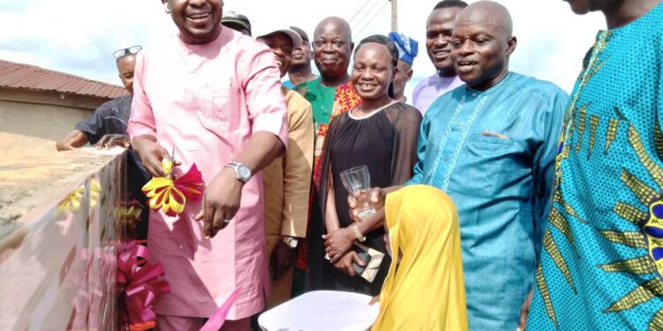 Sheriff Adeojo sinks boreholes to alleviate water scarcity in  Goronjo community of Ido