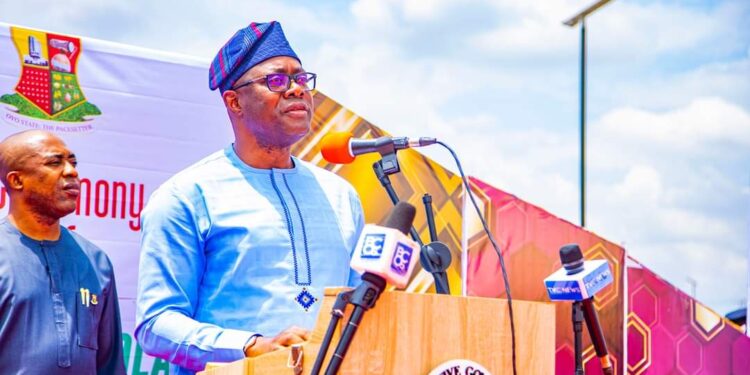 Ona Ara LG Chairman, Dr. Temitope GLORIOUS, Commends Governor Makinde for Unveiling Ladoke Akintola International Airport Upgrade
