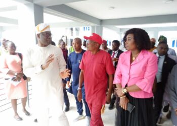 Oyo NULGE Praises Makinde Over Completion of Ultra-Modern LG Service Commission Complex, Staff Training School