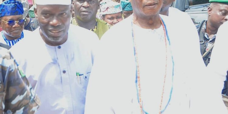 Wolu @80th: Agboworin Greets Former Governor Ladoja At 80*