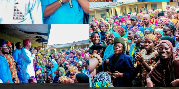 Ibadan North PDP Local Government Meeting: Hon. Kazim Bibire Splashes ₦650,000 on Members, Distributes Notebooks for Their Children*