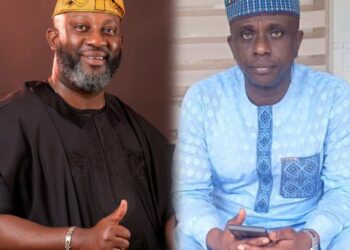 Oyo PDP Chieftain, Hon. Abayomi Fagbenro-Bibire, Felicitates with Governor Makinde’s P. A., Alh. Abdulakeem Abdulazeem on Birthday