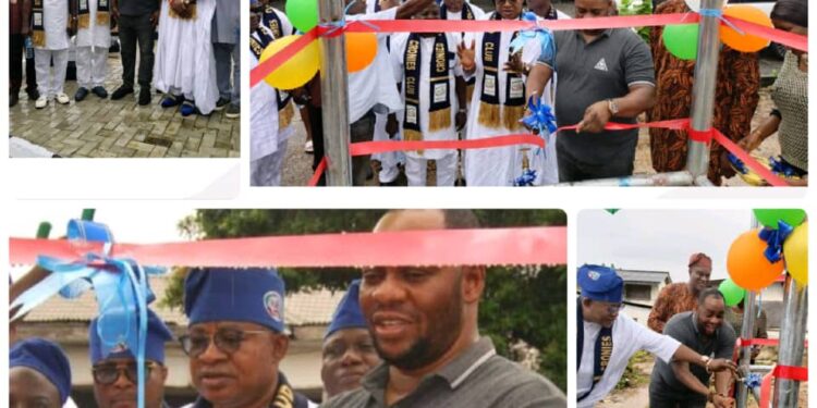 Dr. Fagbemi Promise Partnership With Well-to-do Nigerians to Support Govt Hospitals As Cronies Club of Ibadan Donates Borehole to Oni & Sons Memorial Hospital  … As Fagbemi commends Gov. Makinde for His Open-Door Policy