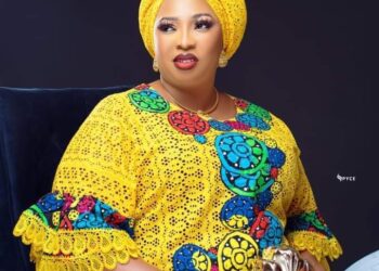 Oyo State Deputy Chief Of Staff, Hon. Folajimi Oyekunle, Felicitates Ib’ North PDP Women Leader, Julian Nwachukwu on Birthday