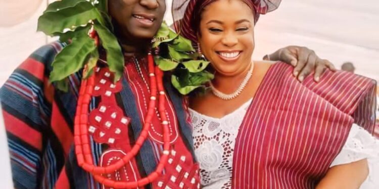 BIRTHDAY: OYO LAWMAKER COMFORTER FELICITATES THE OLORIEBI OF OMITUNTUN DYNASTY, DOUBLE T