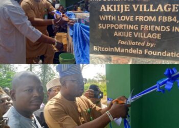 BREAKING: Akinyele Council Boss Commissions Motorized Borehole and Toilet facilities at Akiije Village.