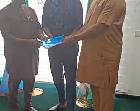 Lagelu, Akinyele Chairmen Submits Federal Constituency Draft of Developmental Initiatives to Rep Lafisoye for Inclusion in Fed Programs